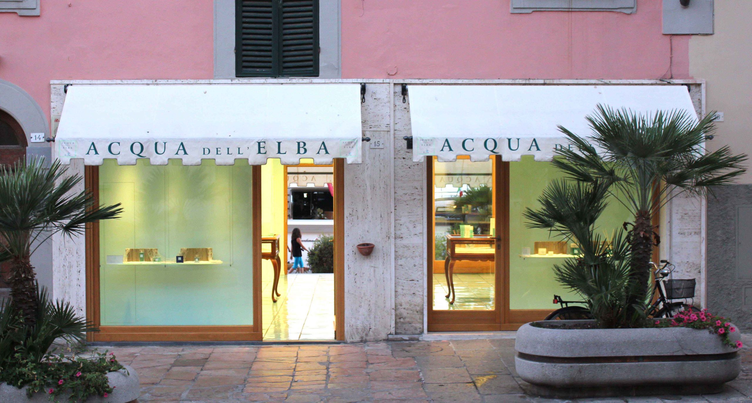Totalt gennemført butikskoncept – drøm med til Elba, Italien #12