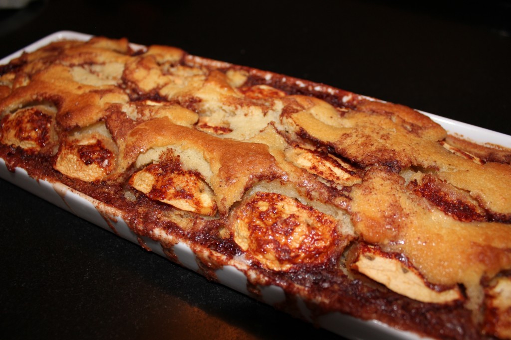 Lækker kage med æble og kanel for en ny weekend…